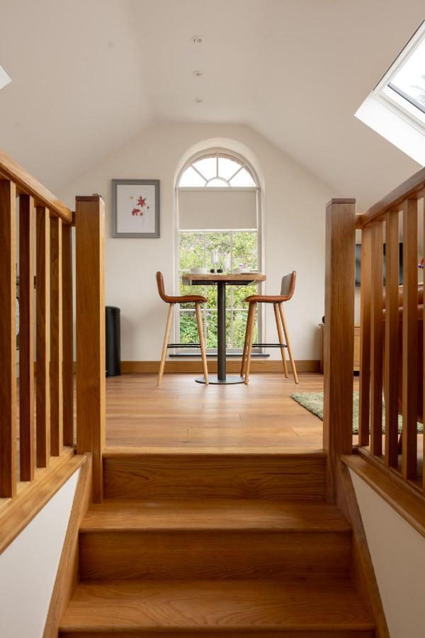 Poppy'S Barn Villa อิลฟราคูมบ์ ภายนอก รูปภาพ
